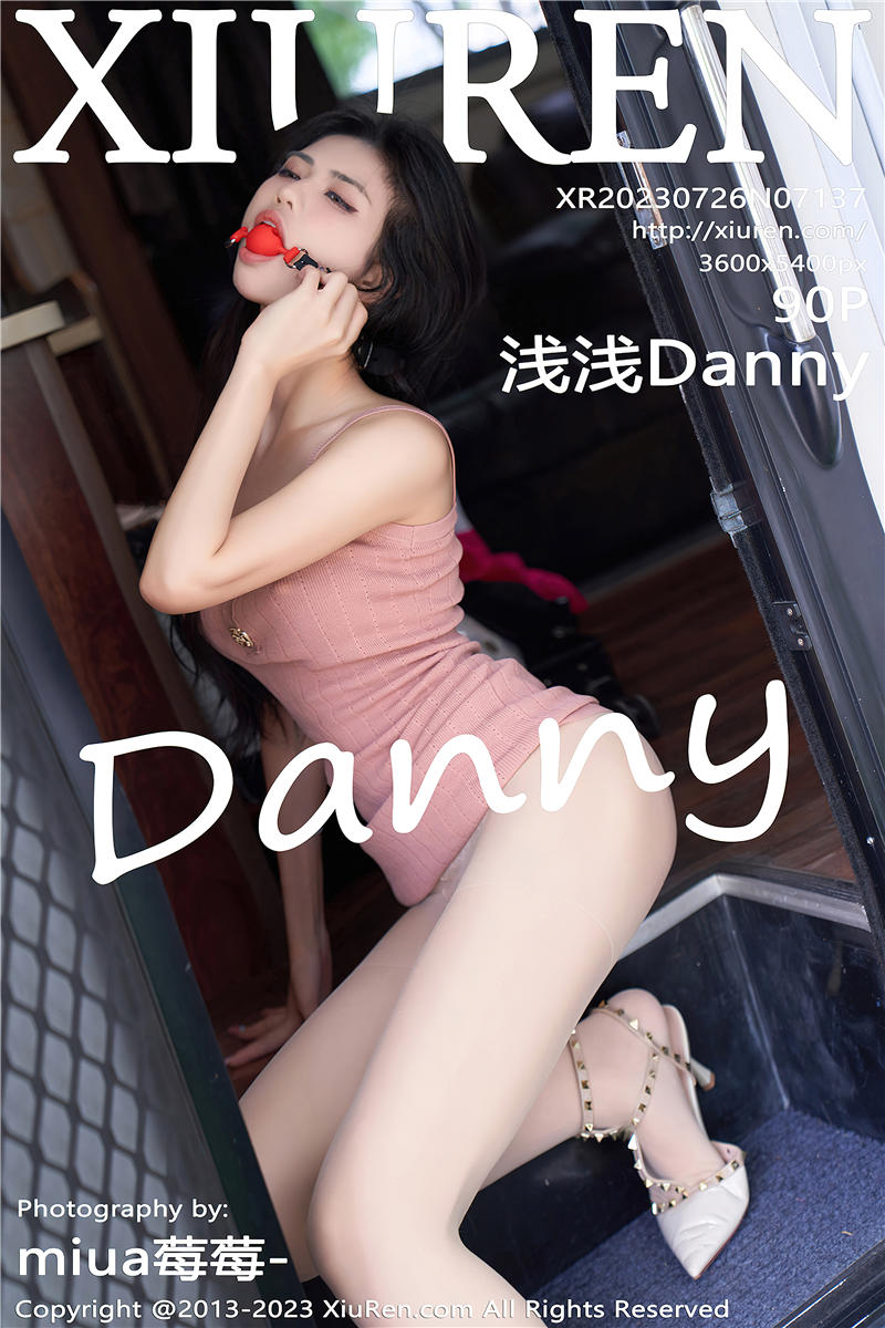 [绣人网]美媛馆 2023-07-26 Vol.7137 浅浅Danny